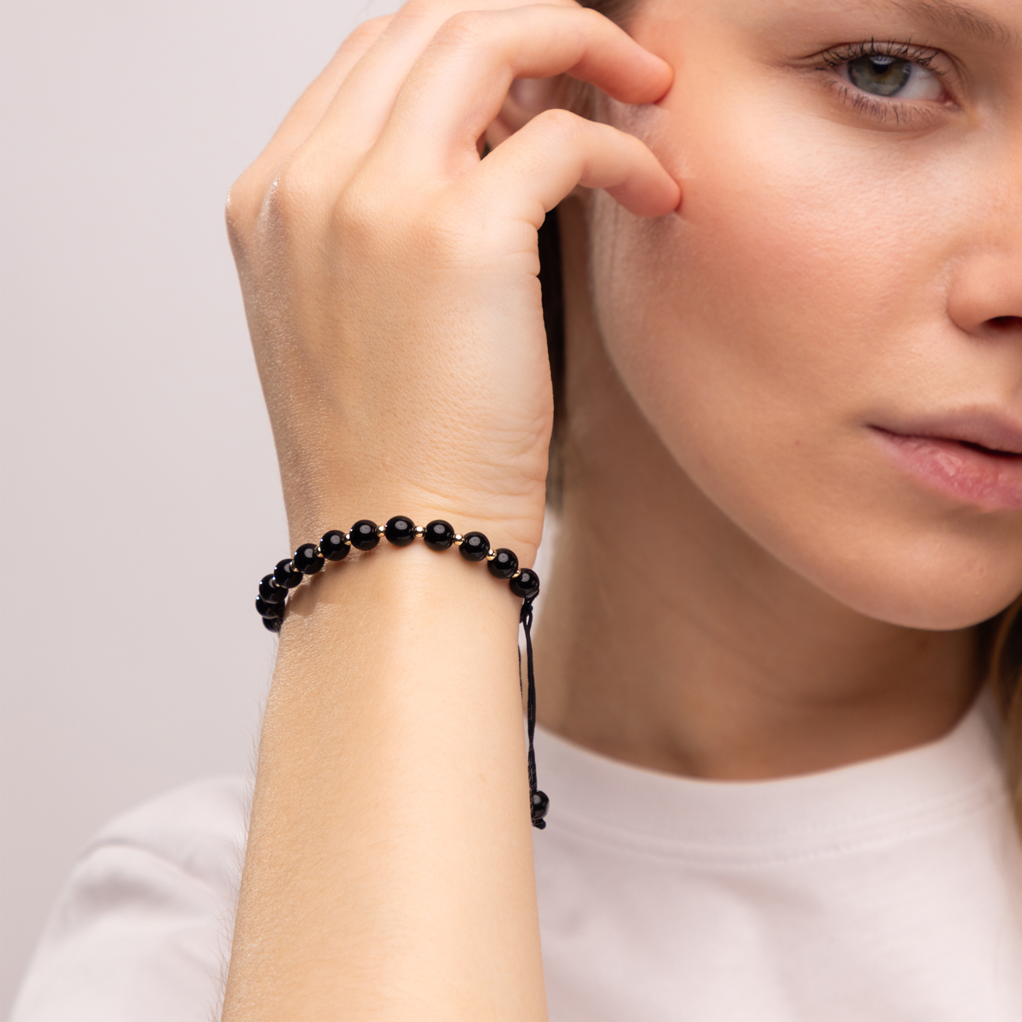 Bransoleta z hematytami i złotymi kulkami, próba 585