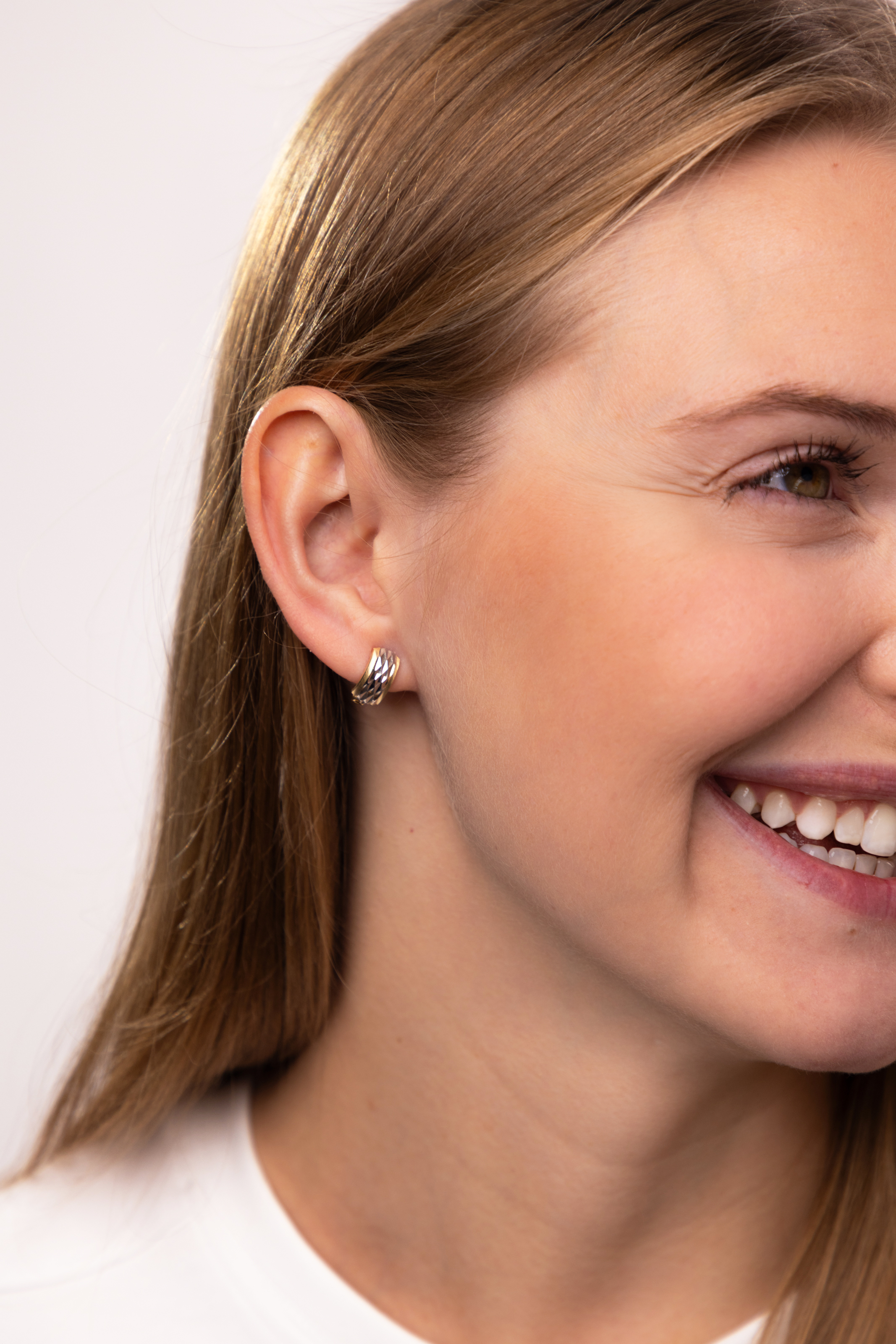 Kolczyki złote klasyczne na angielskim zapięciu, próba 585