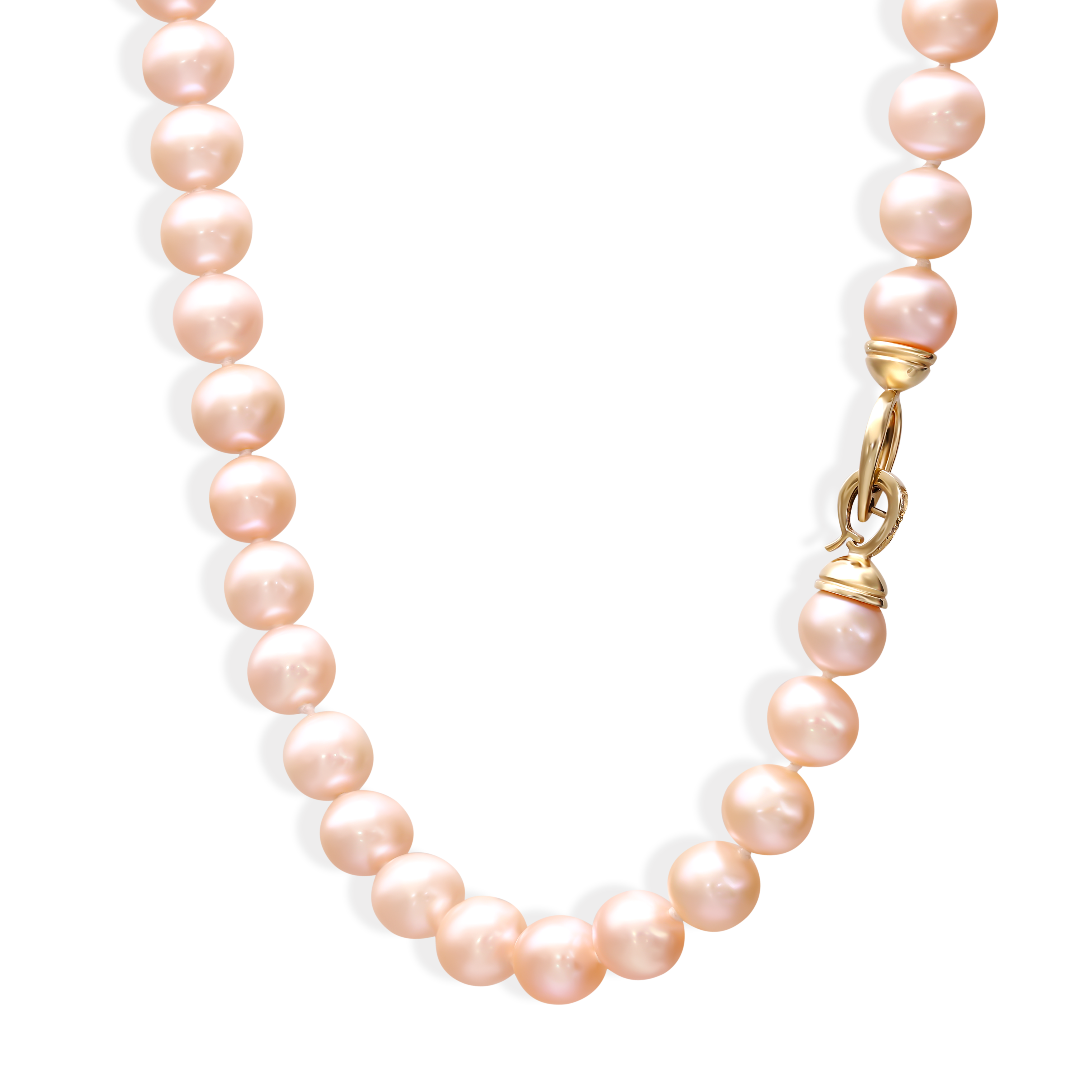 Naszyjnik z pereł słodkowodnych ze złotym zapięciem ozdobionym diamentami naturalnymi, próba 585