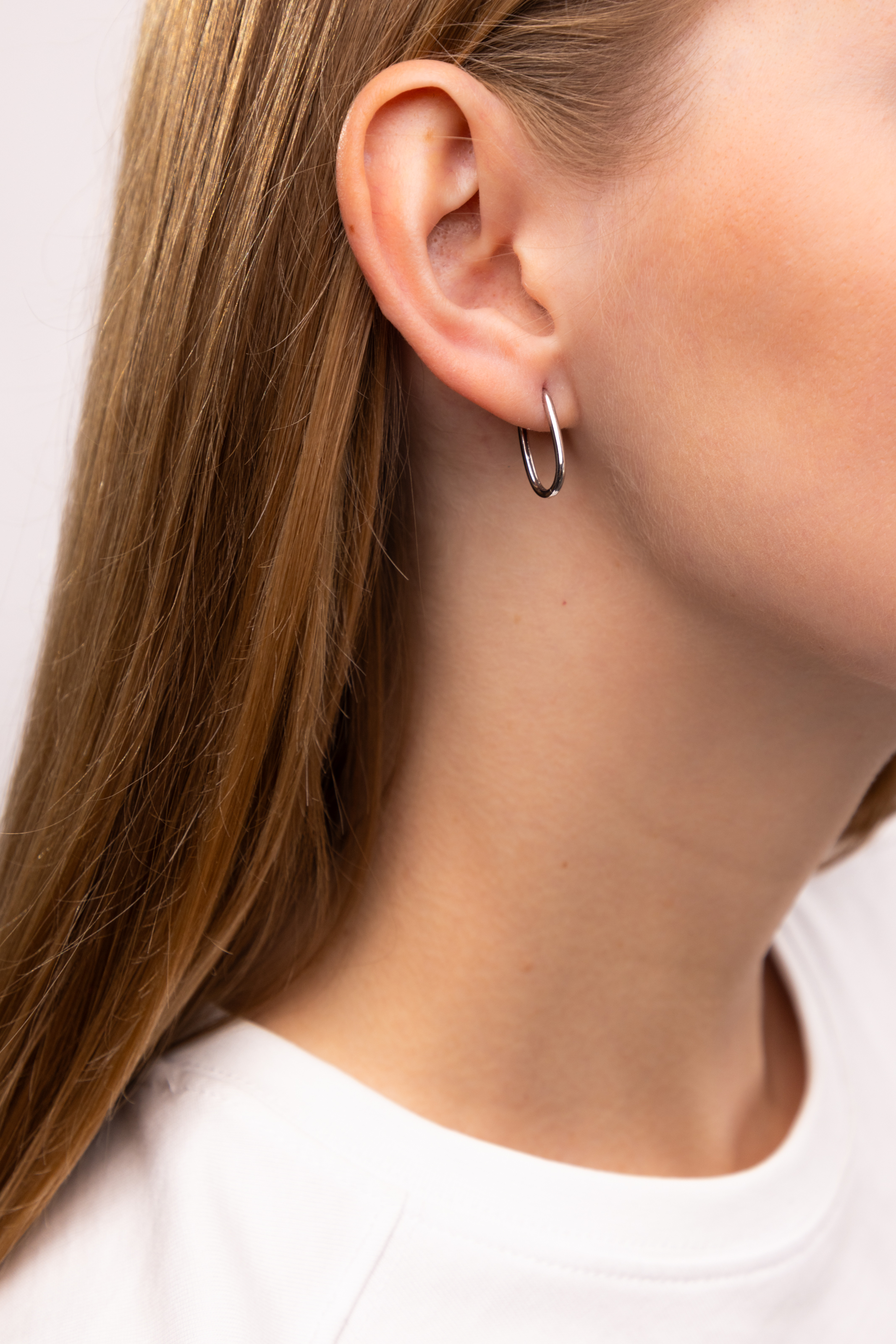 Kolczyki z białego złota, próba 585