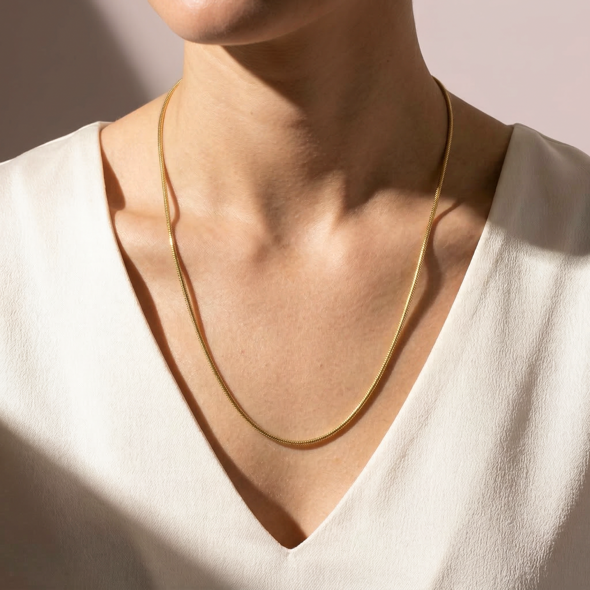 Łańcuszek złoty snake 55 cm, szerokość 2 mm, próba 585