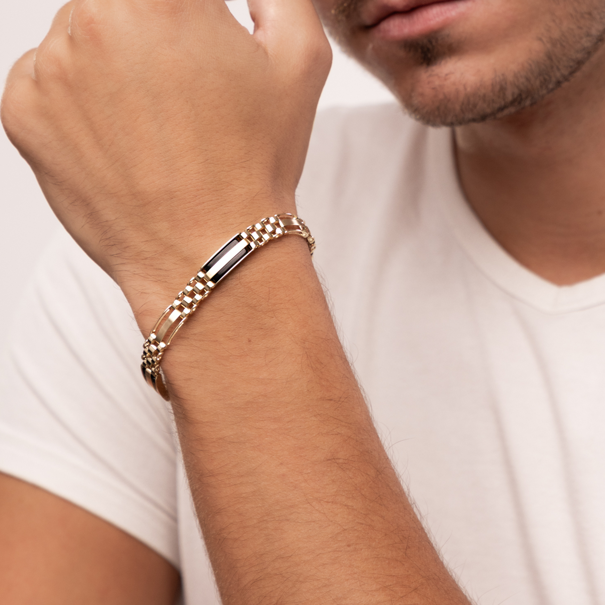 Złota bransoleta męska z onyksem, próba 585