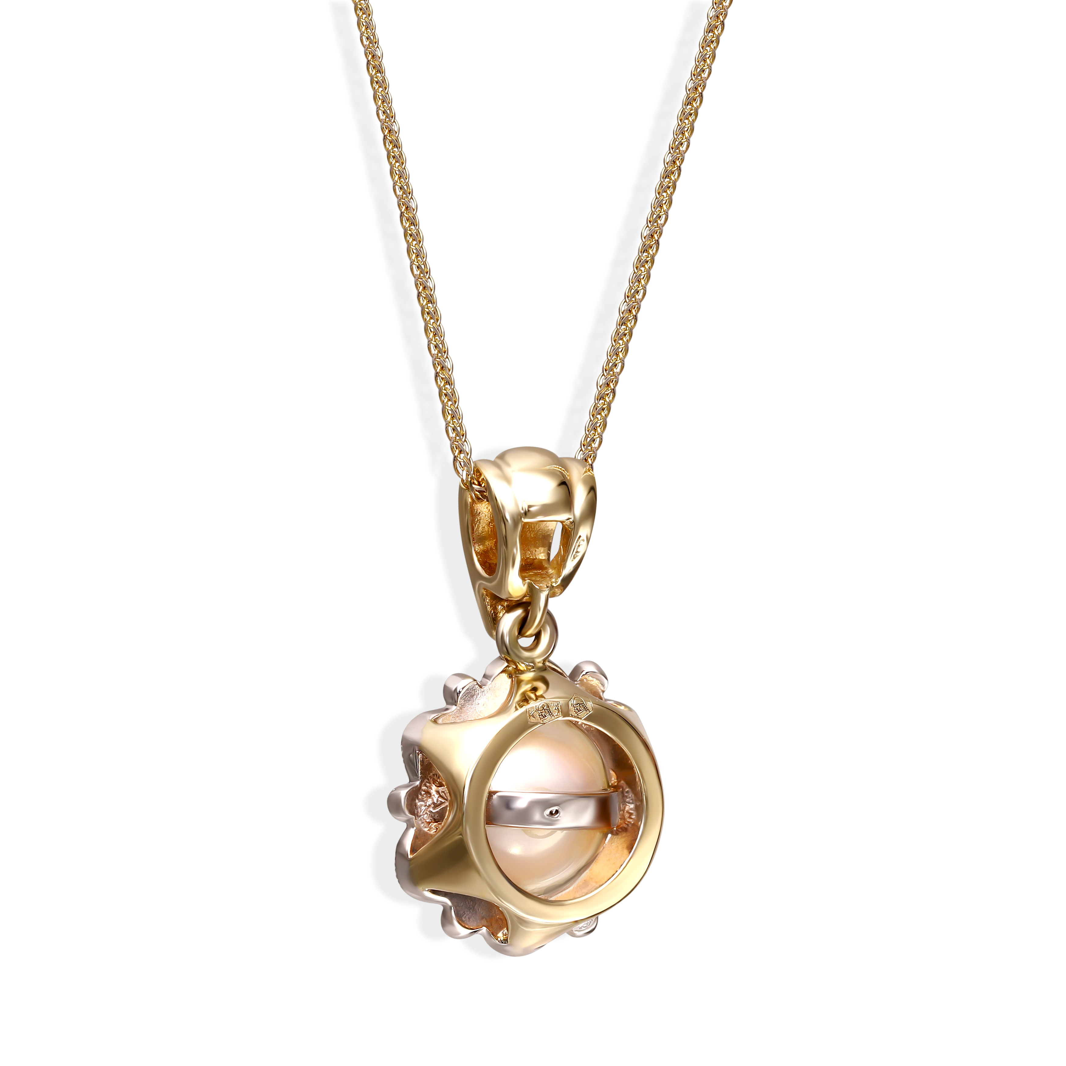 Zawieszka złota vintage z perłą BIWA i diamentami naturalnymi 0.08 ct, próba 585