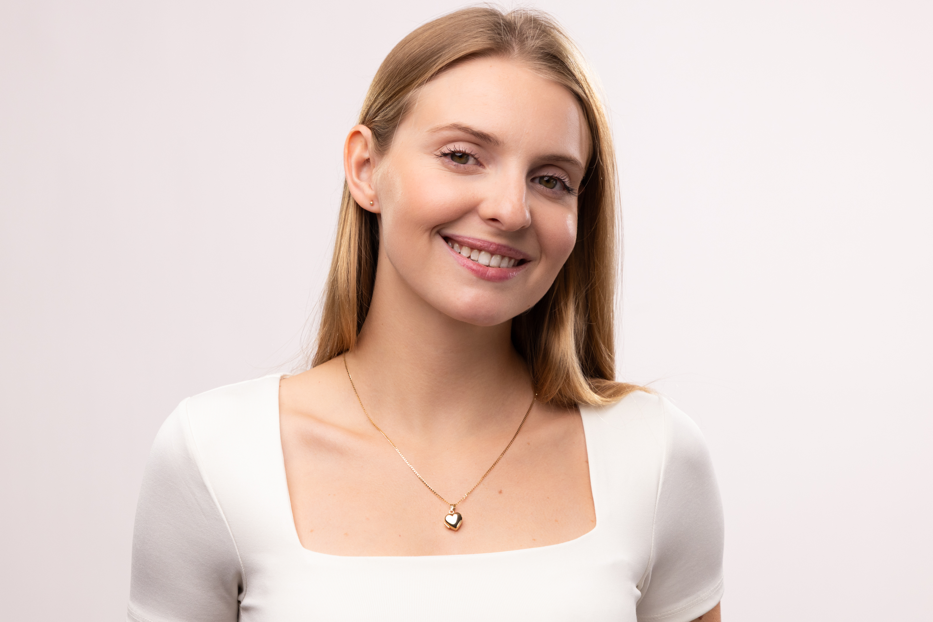 Złota zawieszka puzderko w kształcie gładkiego serca, próba 585