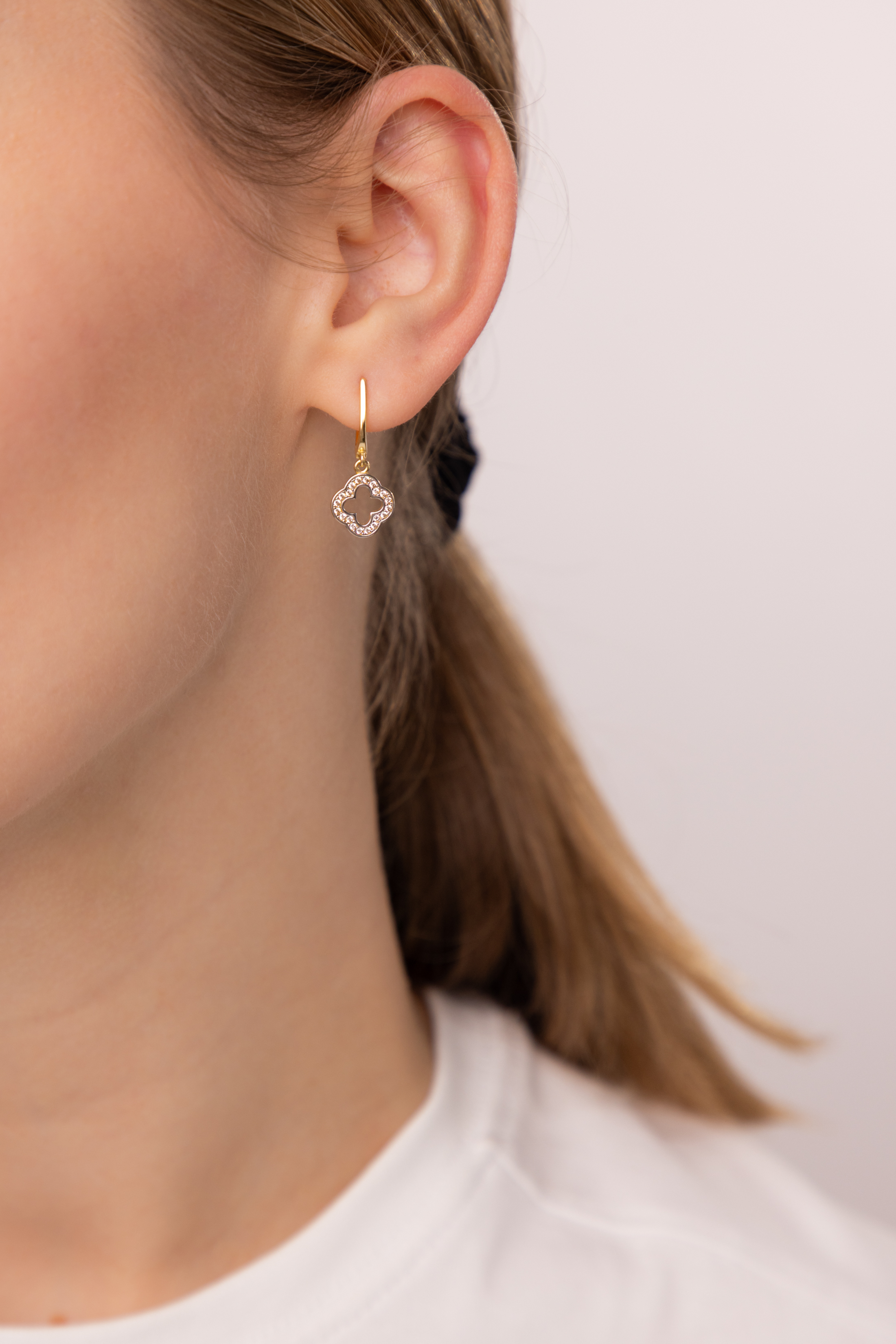 Kolczyki złote koniczynki z cyrkoniami, próba 585