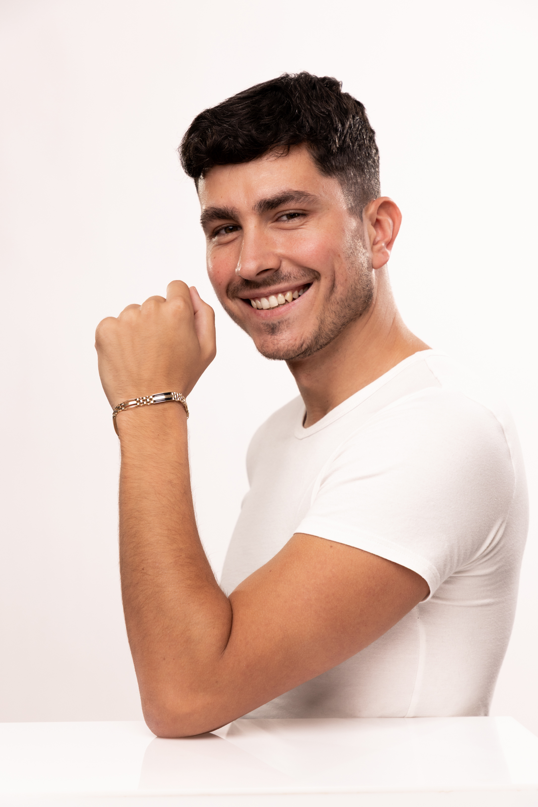 Złota bransoleta męska z onyksem, próba 585