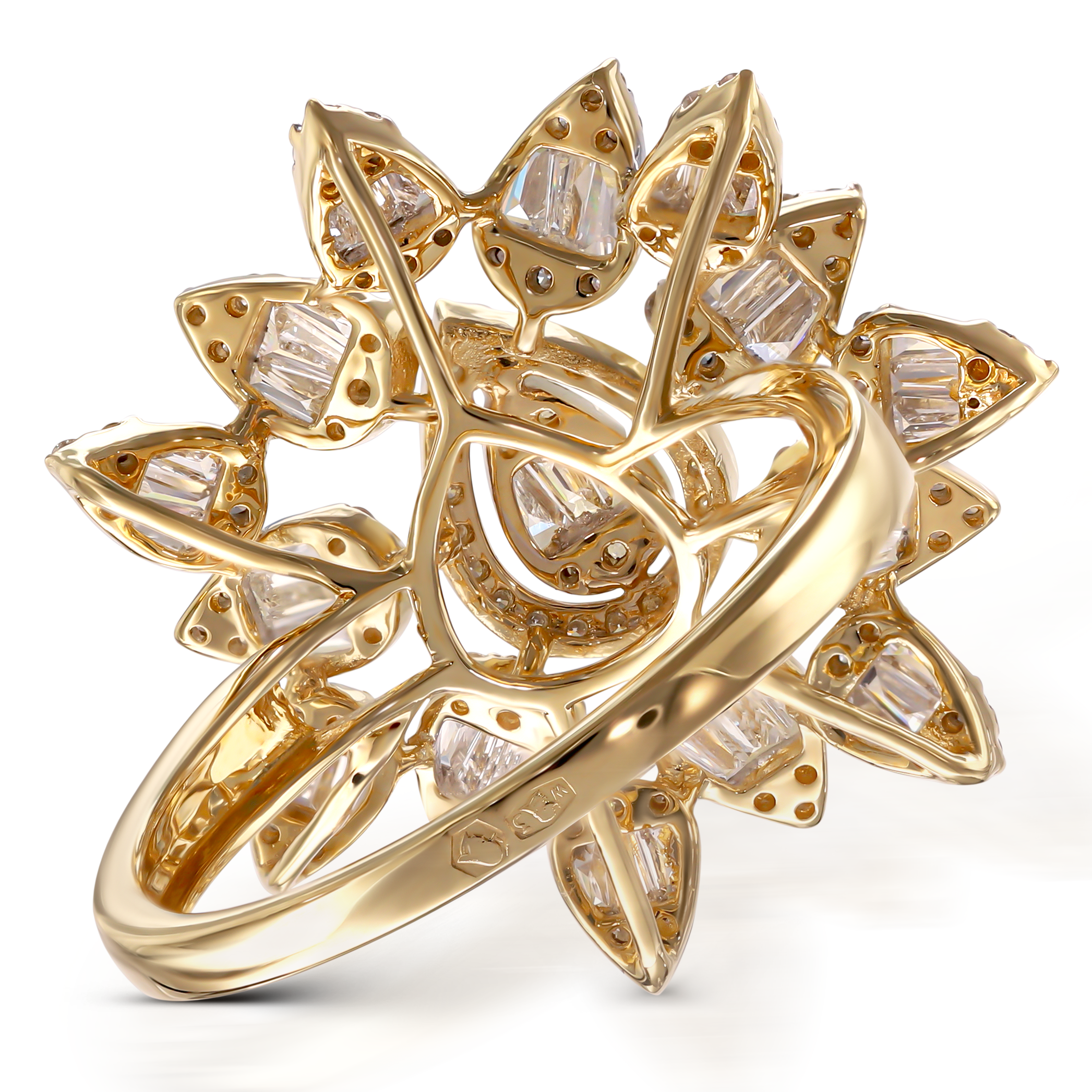 Okazały pierścionek z diamentami naturalnymi 1,09 ct, próba 585