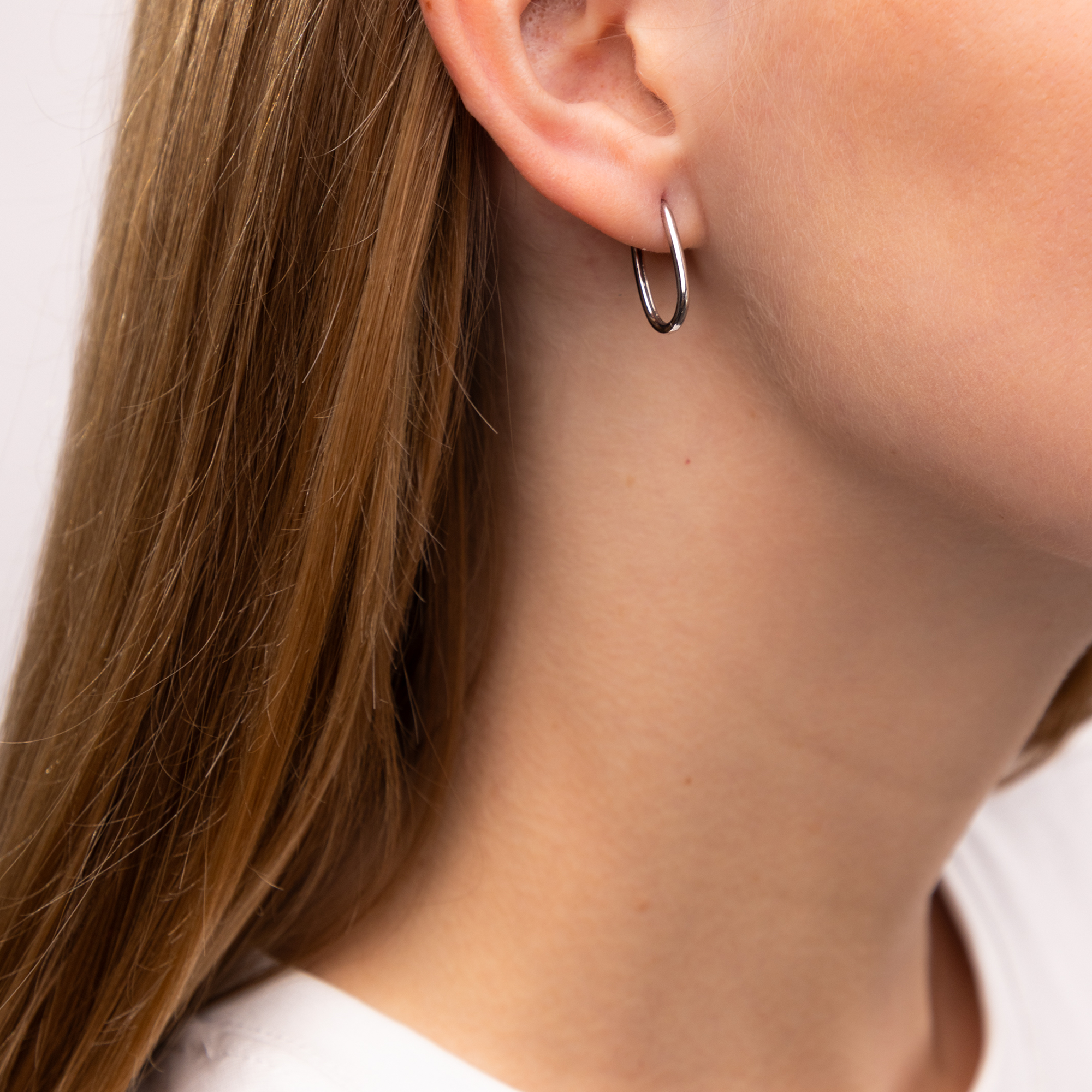 Kolczyki z białego złota, próba 585