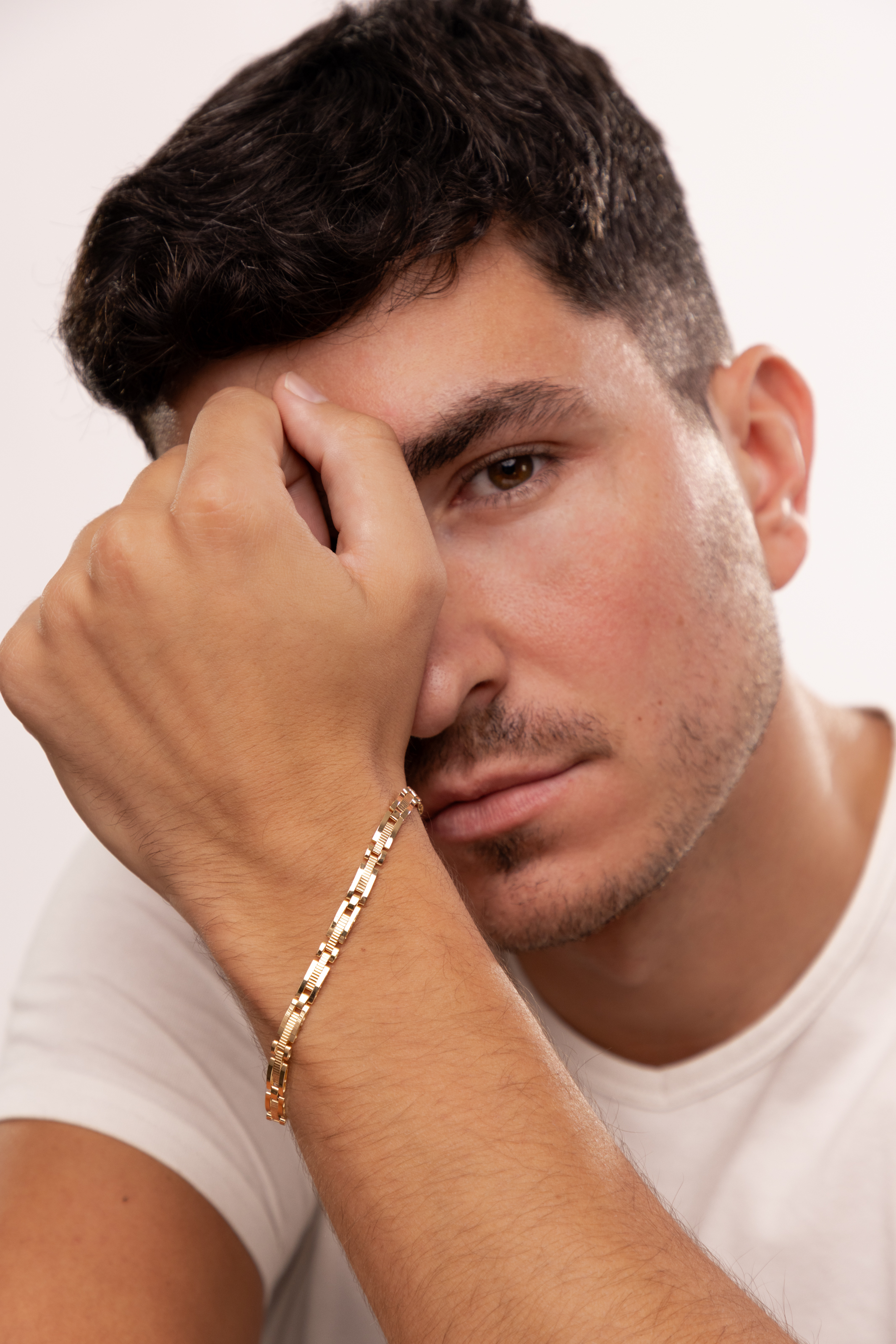 Nowoczesna złota bransoleta męska, próba 585